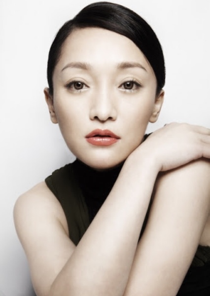 Zhou Xun photo