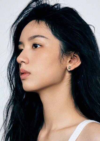 Zhou Ye photo