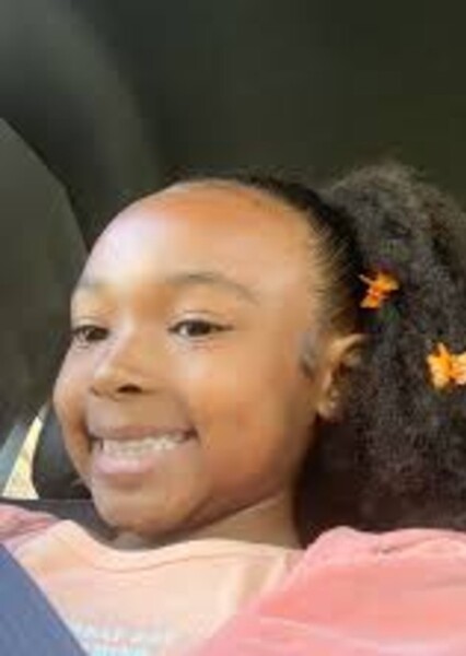 Zhuri James photo