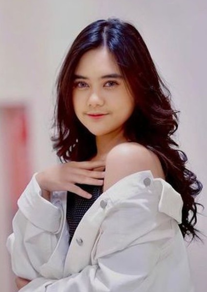 Ziva Magnolya photo