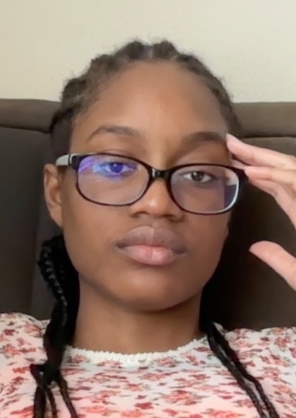 Zoe Akinbodunse photo