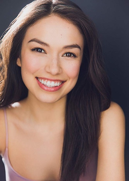 Zoe Cipres photo