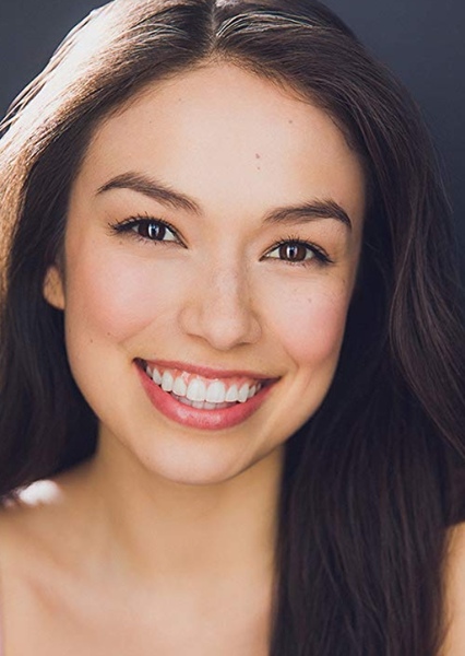 Zoe Cipres photo