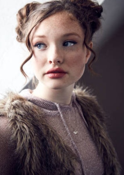 Zoe Colletti photo