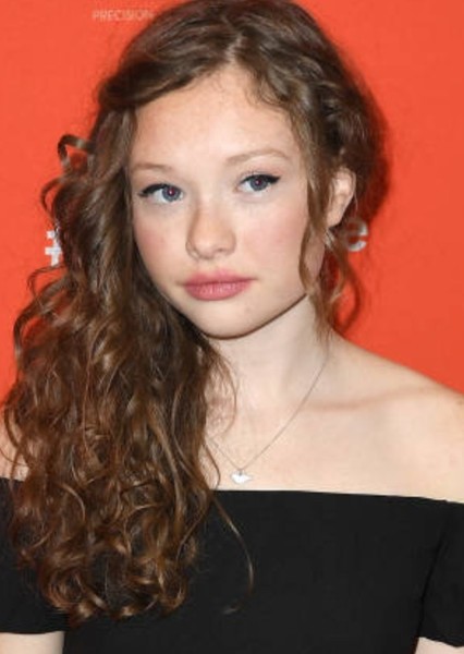 Zoe Colletti photo