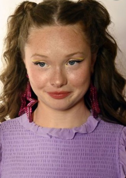 Zoe Colletti photo