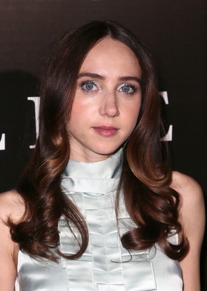Zoe Kazan photo