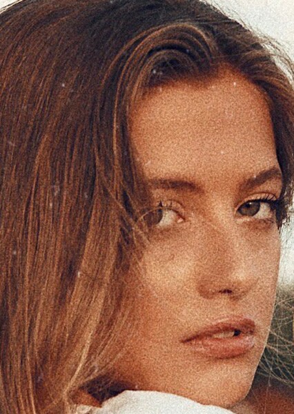 Zoë Pastelle Holthuizen photo