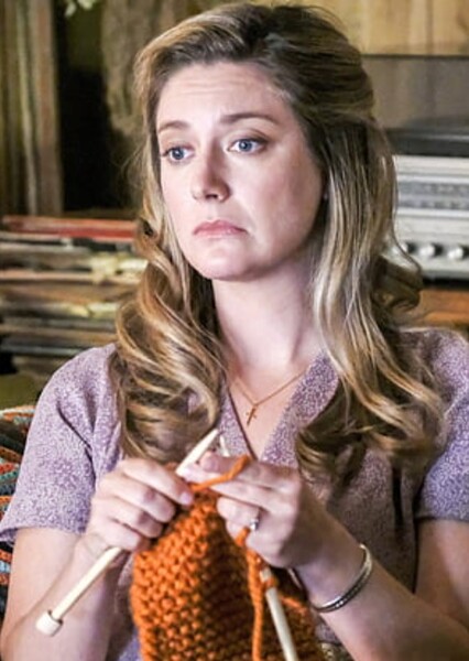 Zoe Perry photo