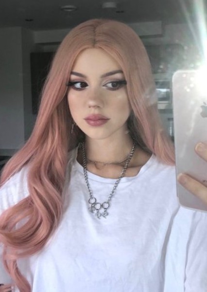Zoe Zingara photo