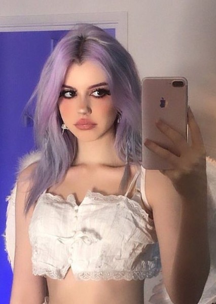 Zoe Zingara photo