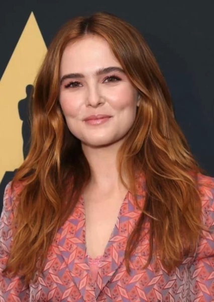 Zoey Deutch photo