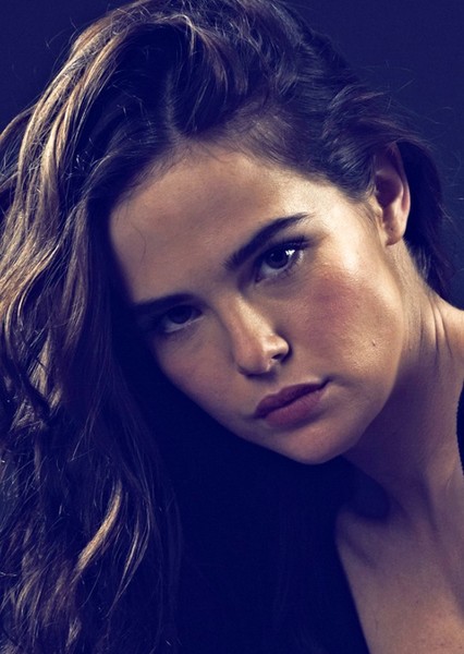 Zoey Deutch photo