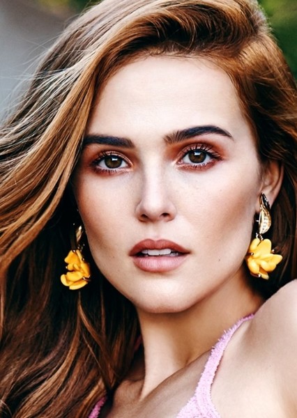 Zoey Deutch photo