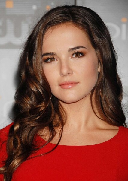 Zoey Deutch photo