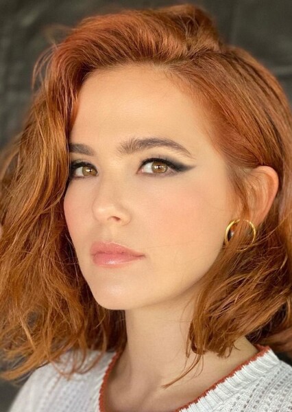 Zoey Deutch