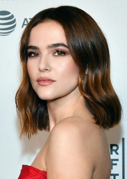 Zoey Deutch photo