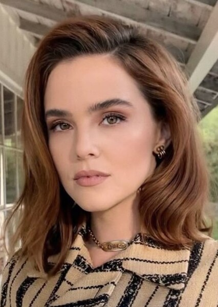 Zoey Deutch photo