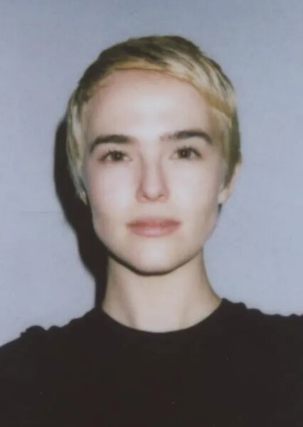 Zoey Deutch photo