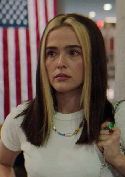 Zoey Deutch