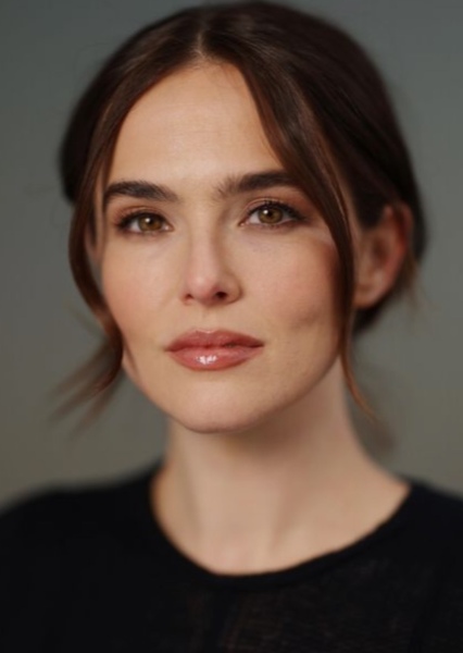 Zoey Deutch photo