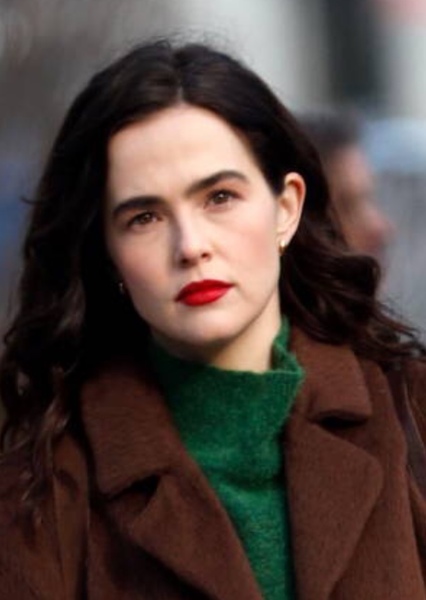 Zoey Deutch photo