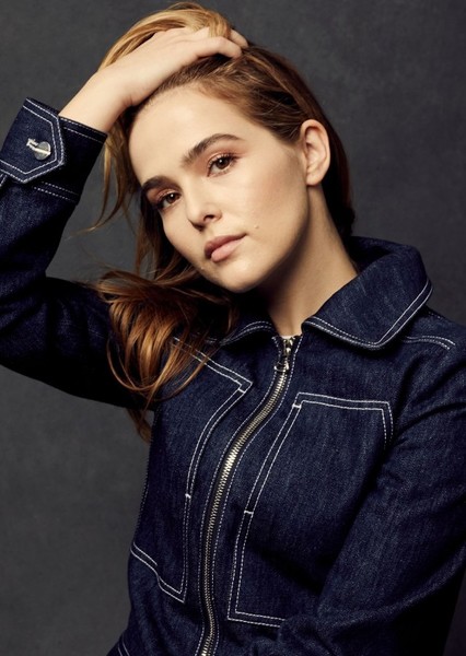 Zoey Deutch photo
