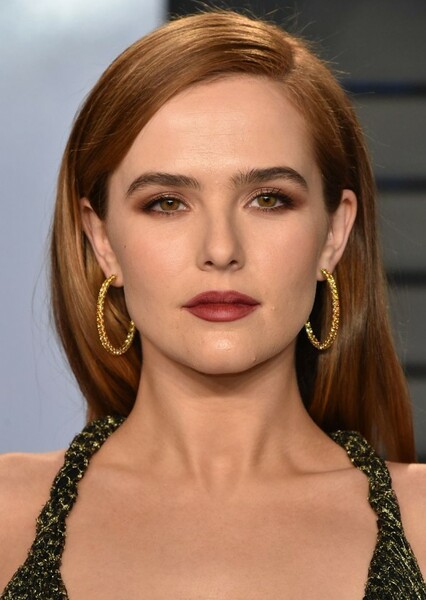 Zoey Deutch photo