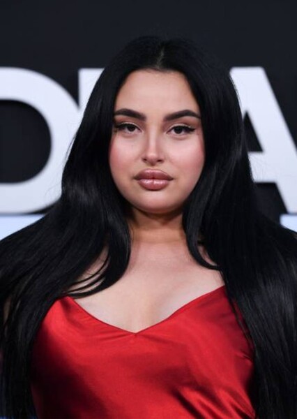 Zoey Luna photo