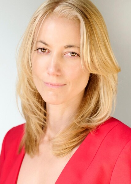 Zoie Palmer photo