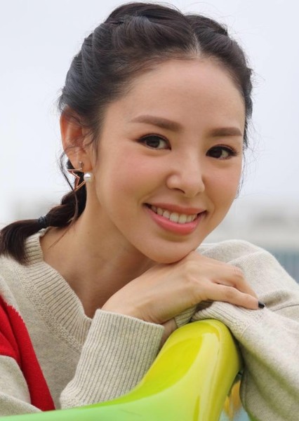 Zoie Tam