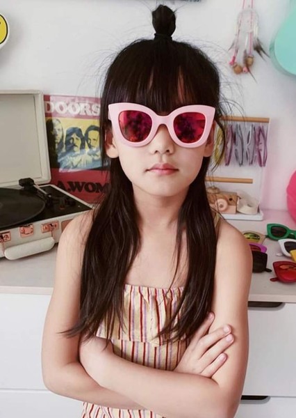 Zooey Miyoshi photo