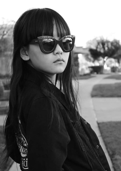 Zooey Miyoshi photo