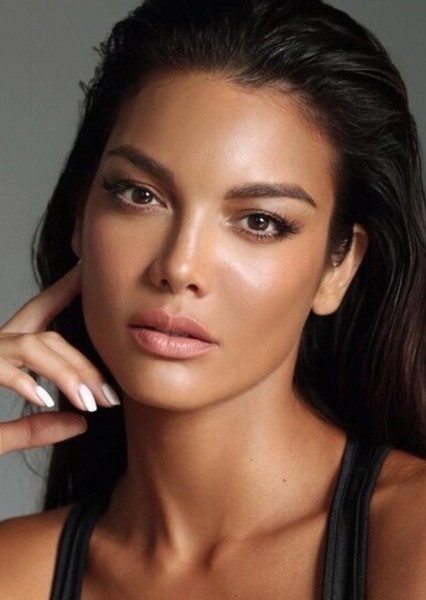 Zuleyka Rivera photo