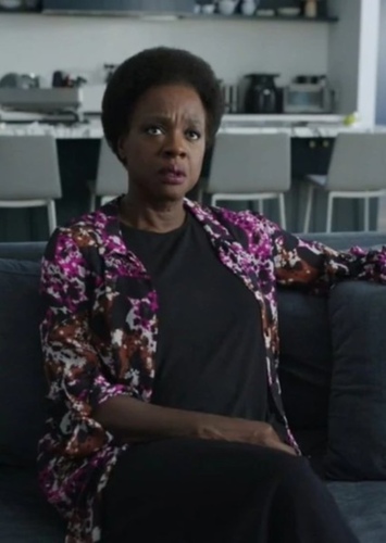 Amanda Waller photo 1