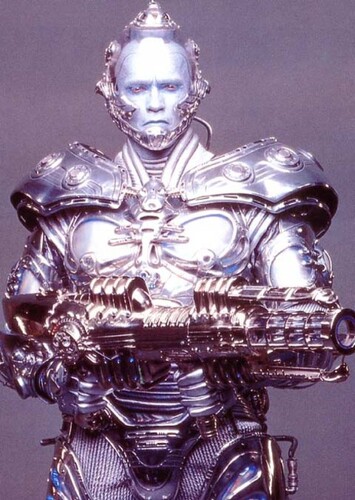 Arnold Schwarzenegger photo 1