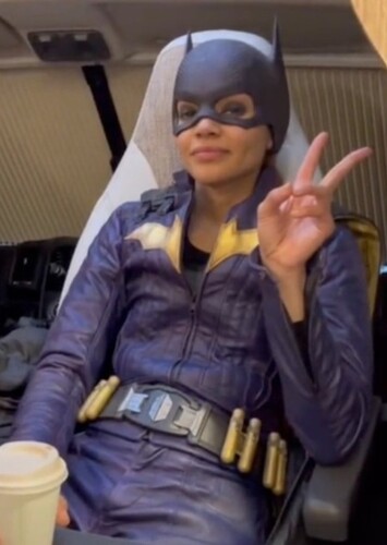 Batgirl photo 1