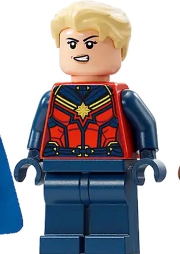 Captain Marvel photo 3