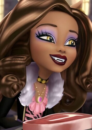 Clawdeen Wolf photo 3