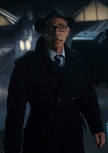 Commissioner James Gordon photo 1