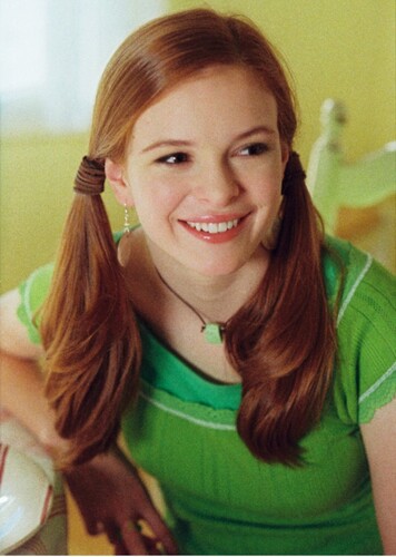 Danielle Panabaker photo 1
