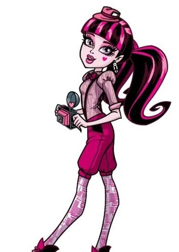 Draculaura photo 23