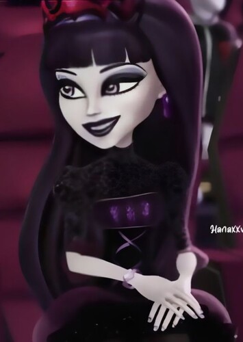 Elissabat photo 3