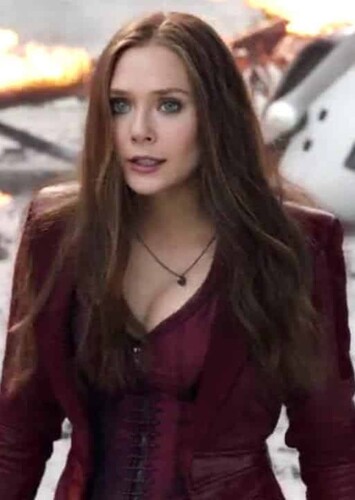 Elizabeth Olsen photo 1