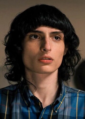 Finn Wolfhard photo 2