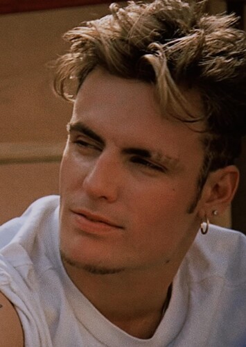 Johnny Van Owen photo 4