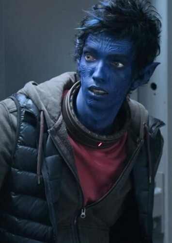Kodi Smit-McPhee photo 1