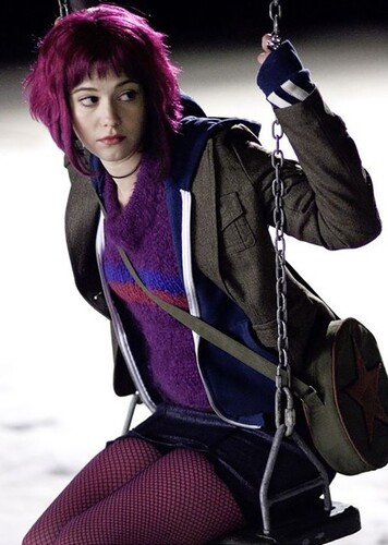 Mary Elizabeth Winstead photo 10