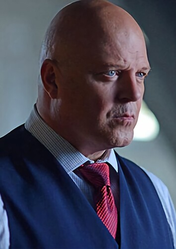 Michael Chiklis photo 2