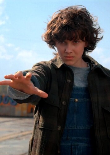 Millie Bobby Brown photo 2
